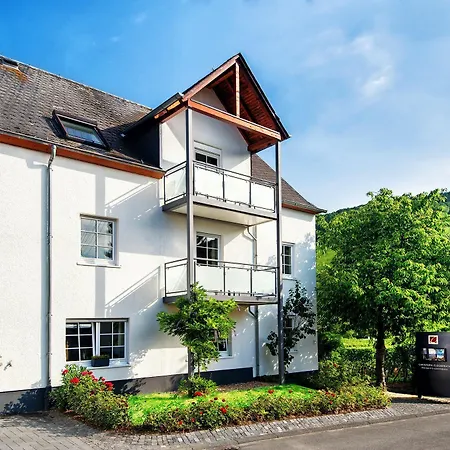 Weingut & Gaestehaus Christoph Cluesserath 4* Trittenheim