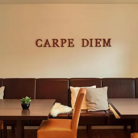 Weingut & Gaestehaus Christoph Cluesserath Bed & Breakfast 4*