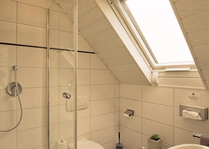 Weingut & Gaestehaus Christoph Cluesserath