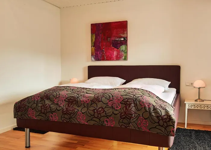 Weingut & Gaestehaus Christoph Cluesserath Trittenheim