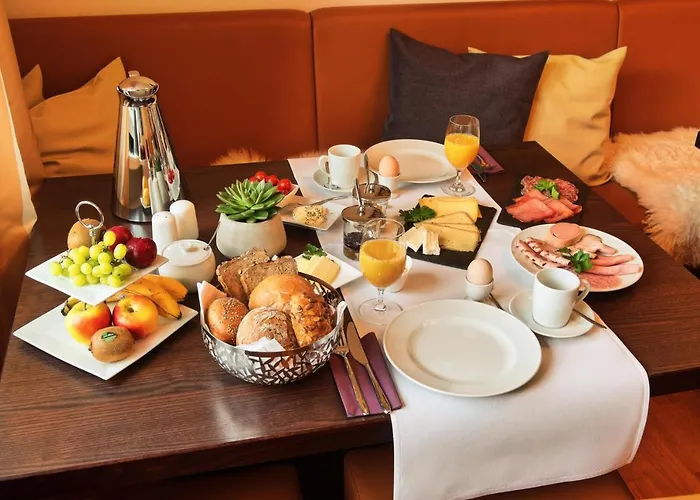 Weingut & Gaestehaus Christoph Cluesserath Trittenheim